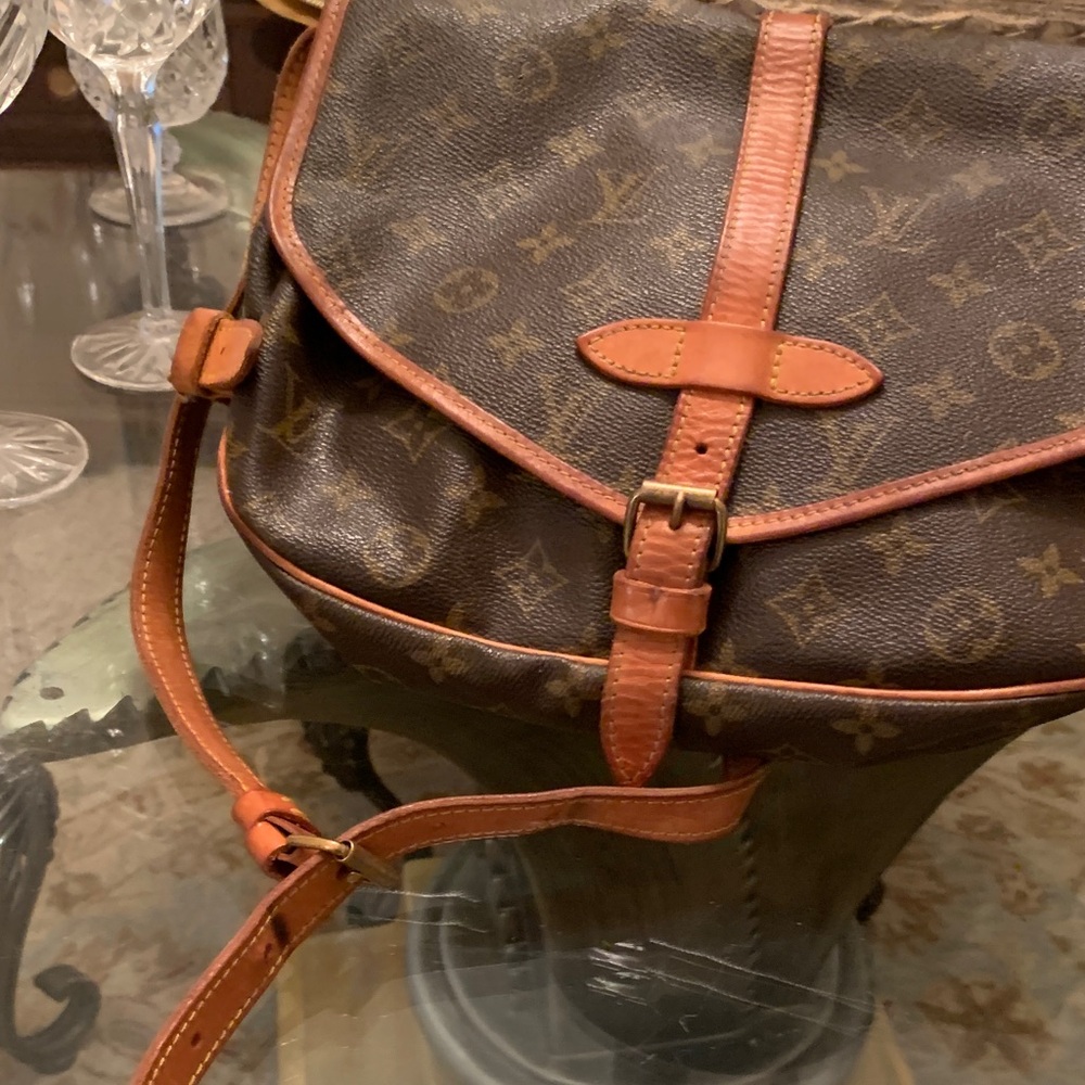 Louis Vuitton Monogram Brown Messenger Bag - Picture 2 of 6